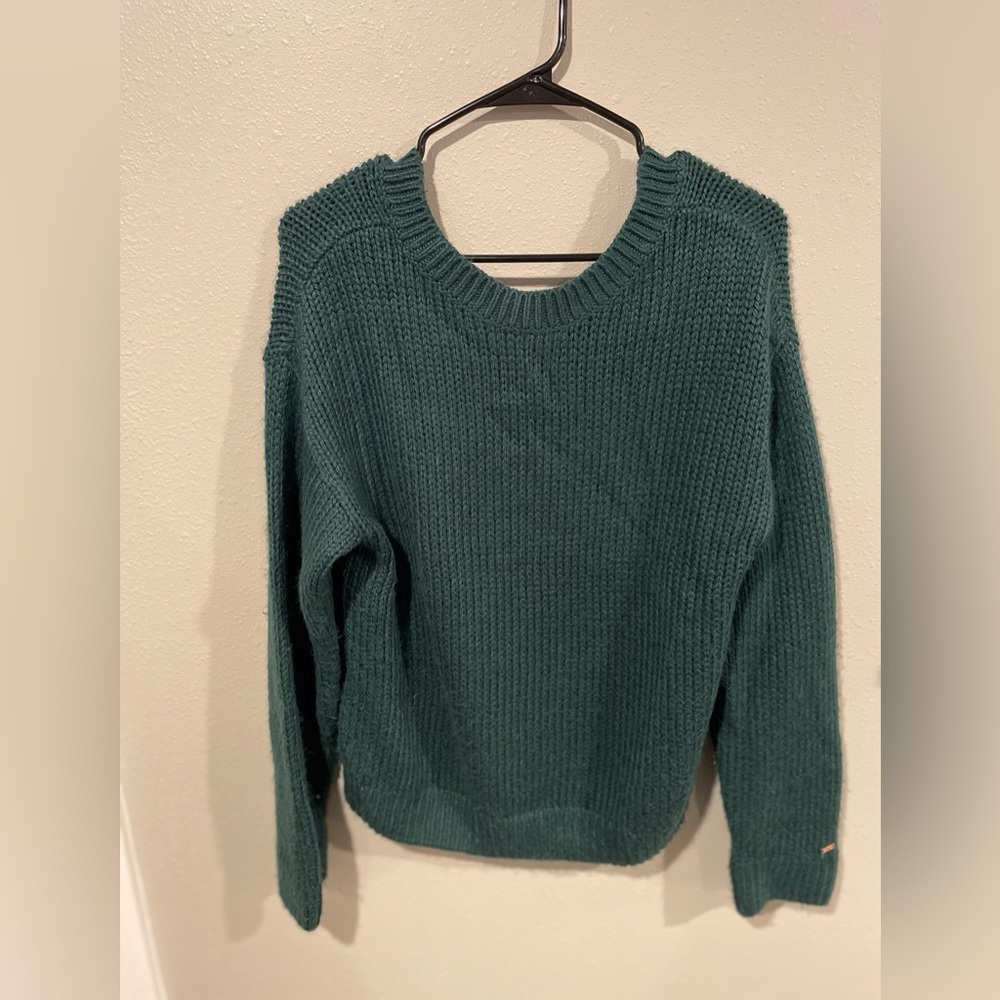 PINK Victoria’s Secret Women's Green Low Back Chunky Sweater
